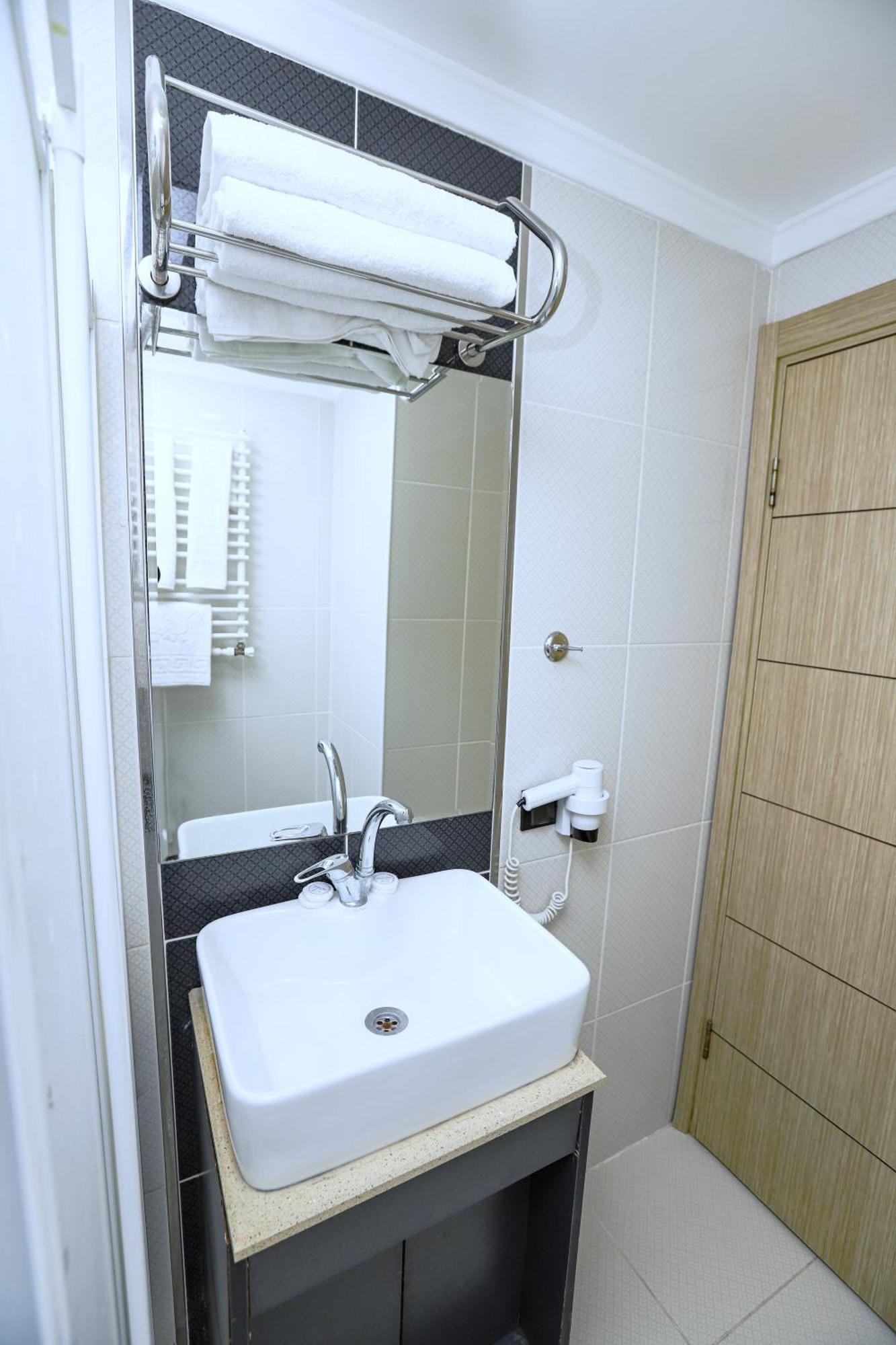 Mare Blu Hotel Трабзон Екстериор снимка