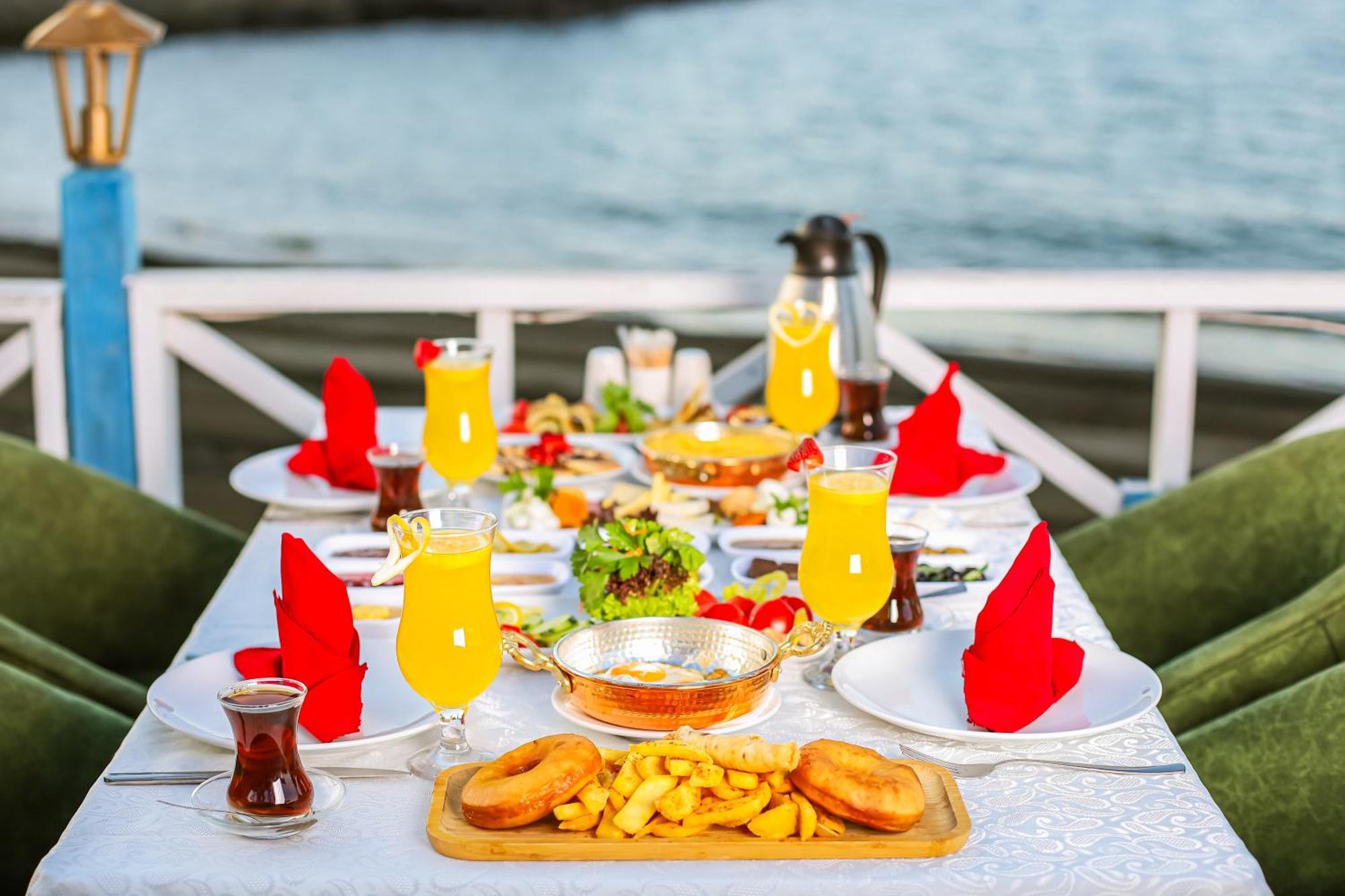 Mare Blu Hotel Трабзон Екстериор снимка