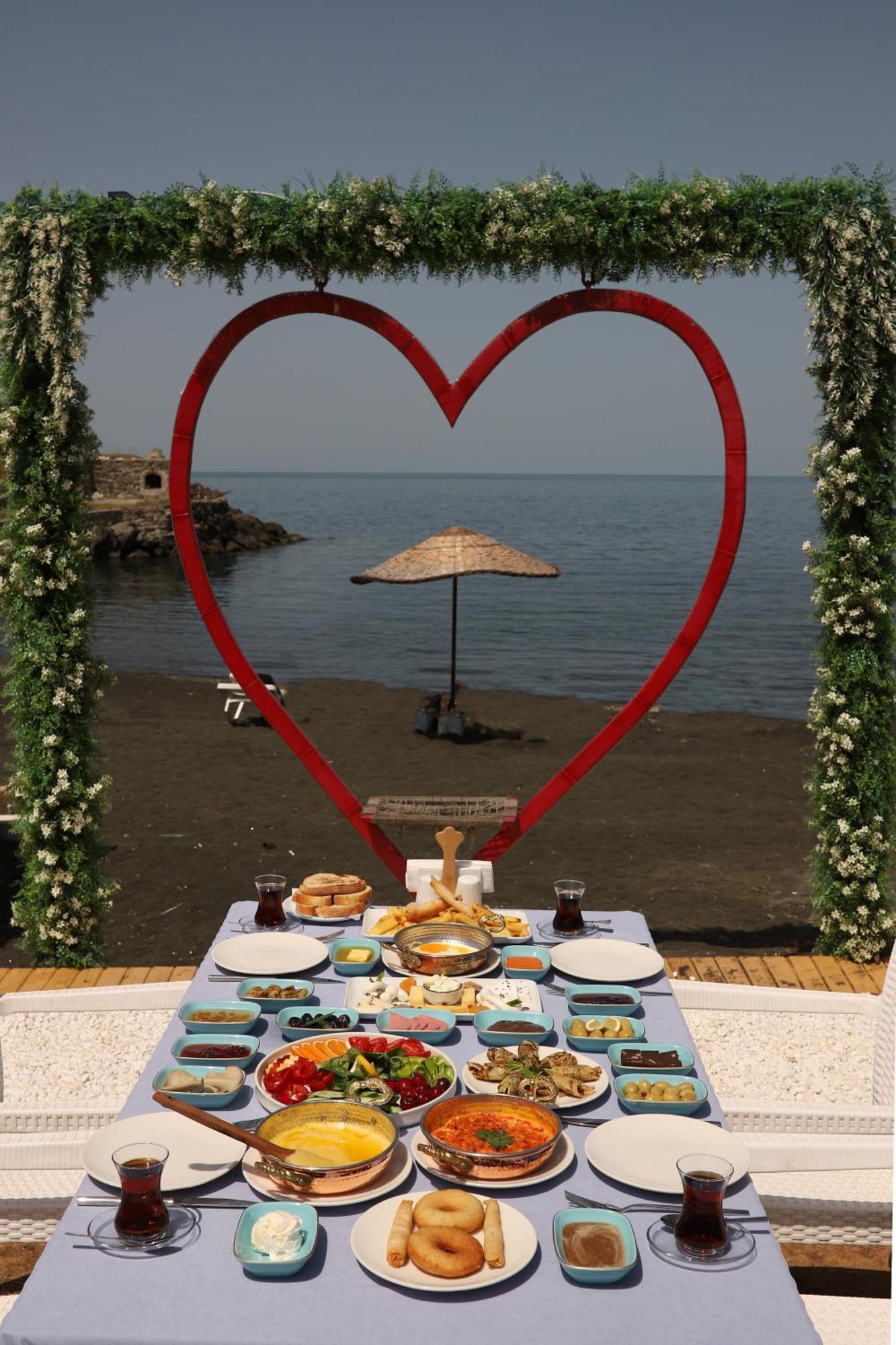 Mare Blu Hotel Трабзон Екстериор снимка